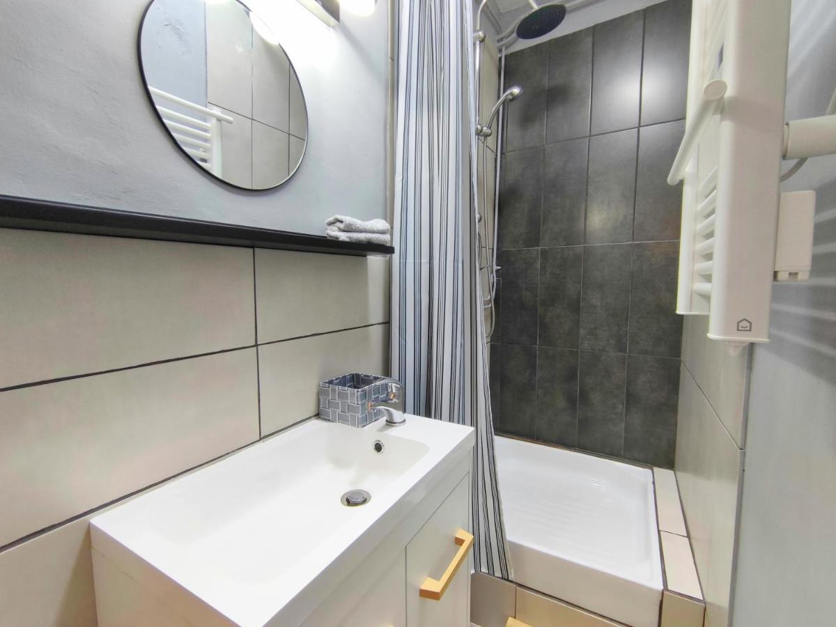 Number 22 - Le Dorat - Apartment 3 With Garden & Free Parking Dış mekan fotoğraf
